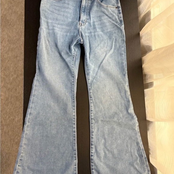 Abercrombie & Fitch Light Blue Ultra High Rise Flare Jeans - Picture 3 of 4